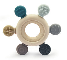 Load image into Gallery viewer, MonkeyTots™ Textured Captain&#39;s Wheel Teether - Soothing Pain Relief for Teething Babies (age 3m+)
